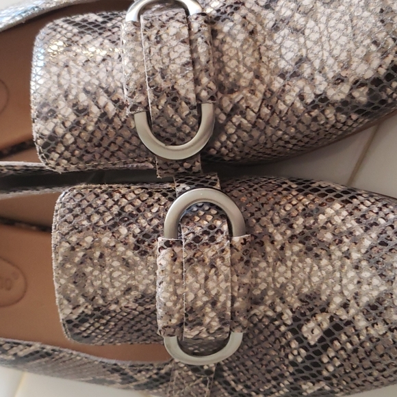 Corso Como leather Clarrah snake design loafer - Picture 4 of 5